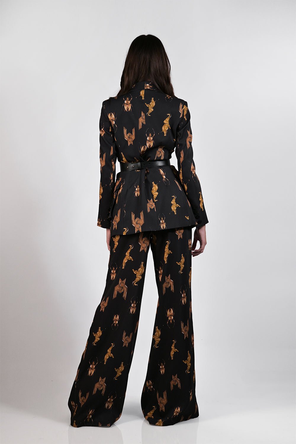 Ndlovu Suit - Gert - Johan Coetzee