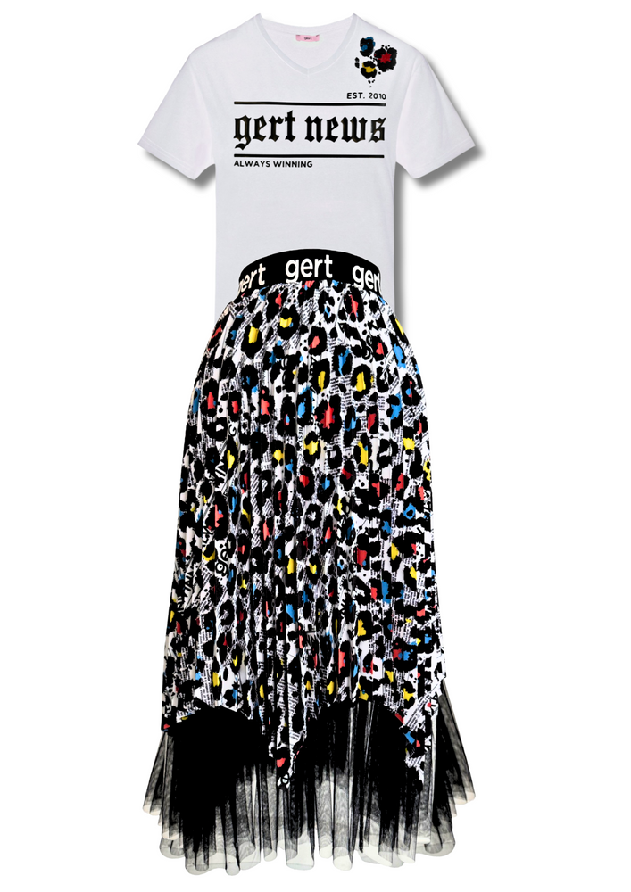 Newspaper gert pleated skirt with tulle