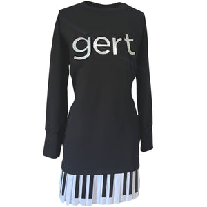Black Gert Sweatshirt with Piano Pleat
